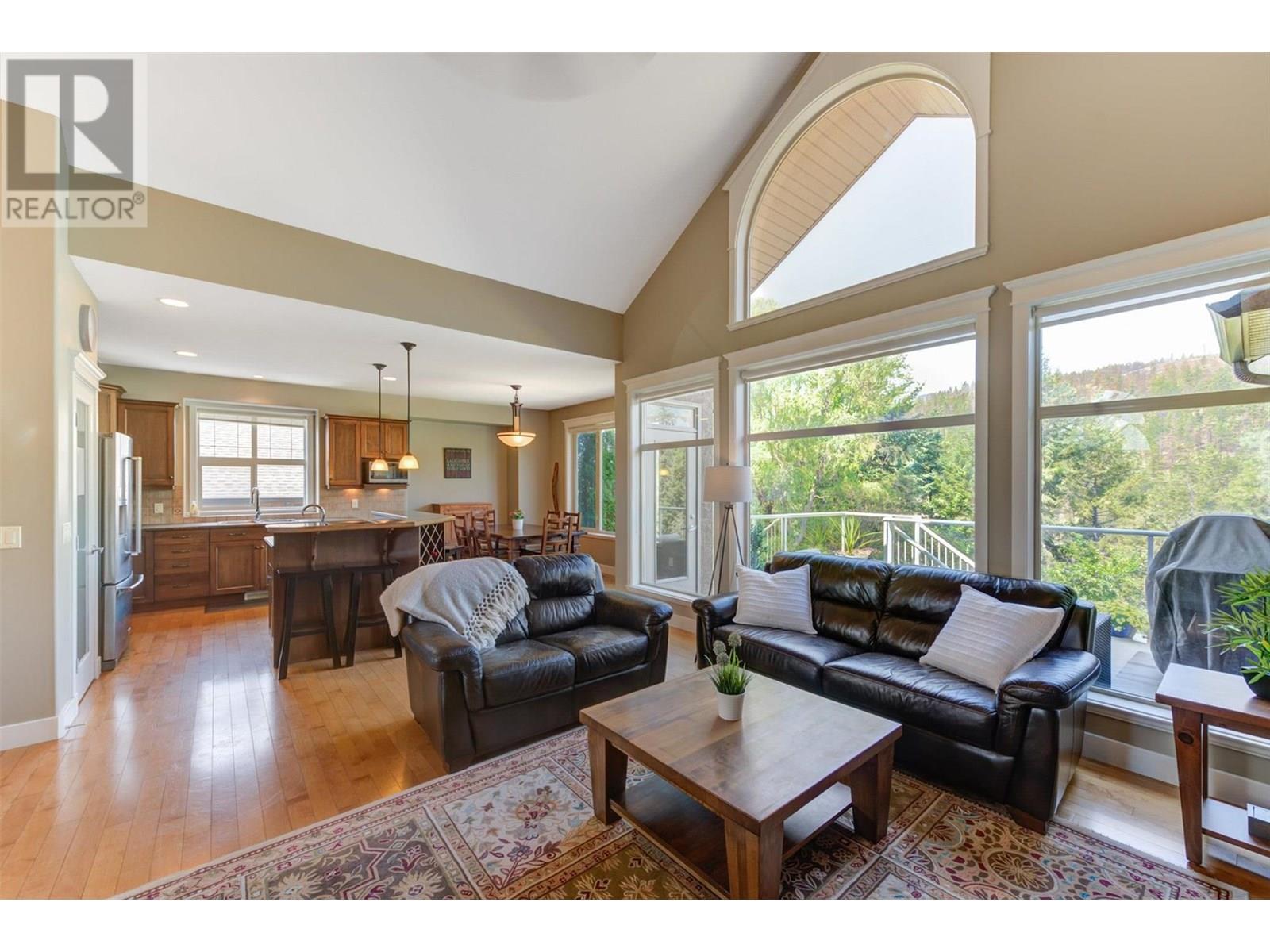  1173 Peak Point Drive, West Kelowna