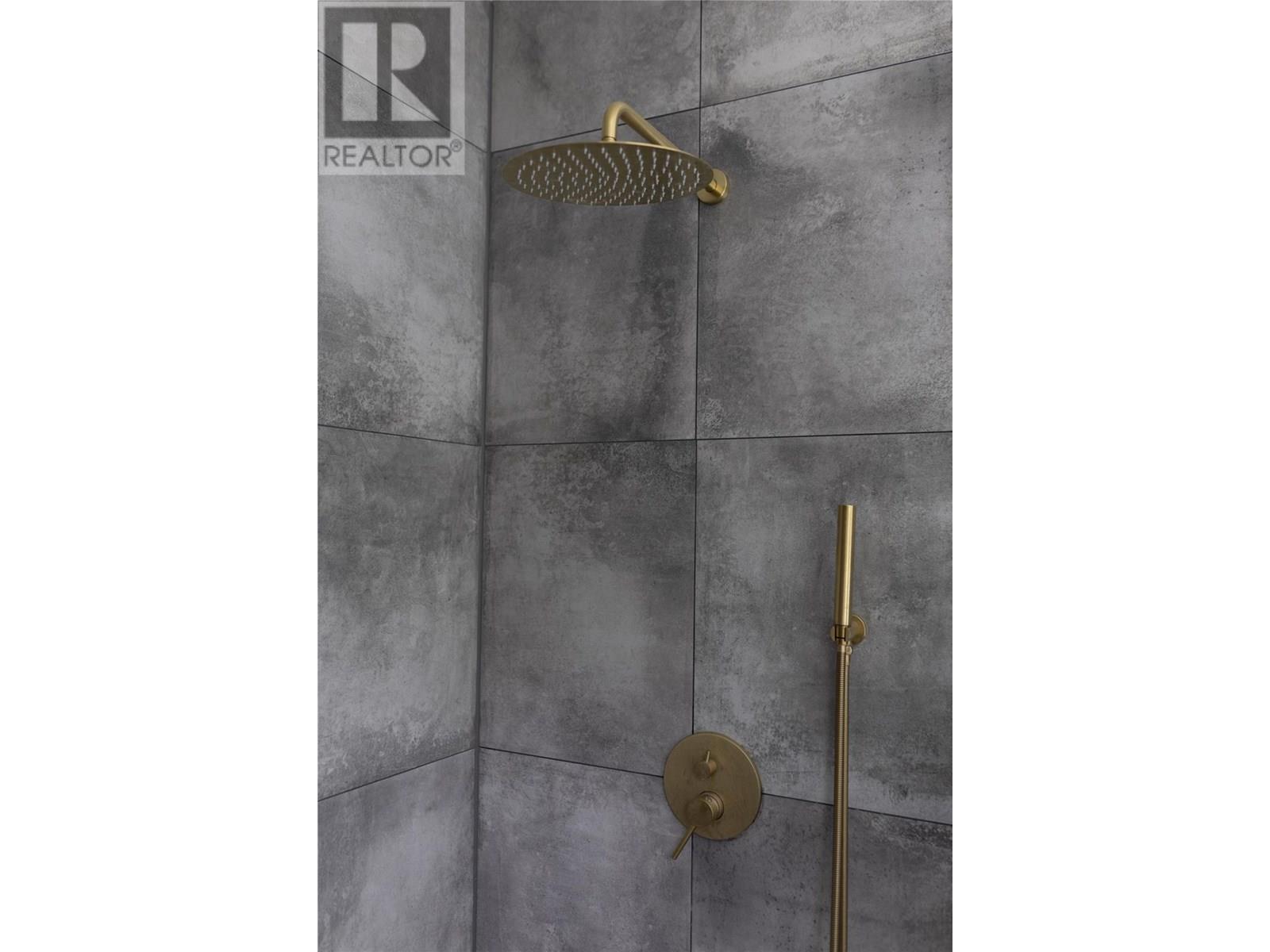 2690 Placer Place, Grand Forks