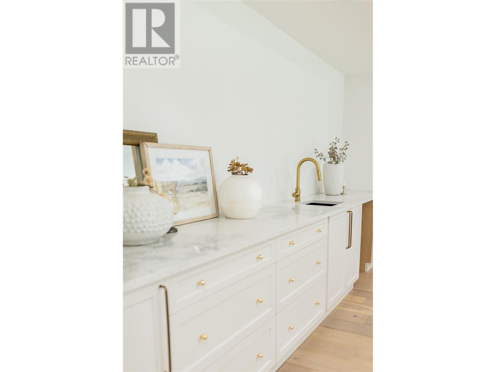 2690 Placer Place, Grand Forks