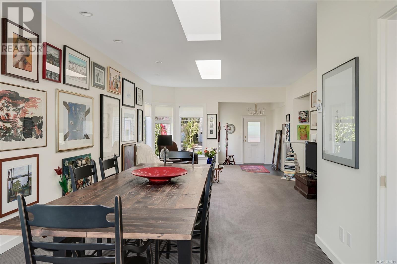 Single Family House Character for Sale in  Verrinder Ave Victoria 