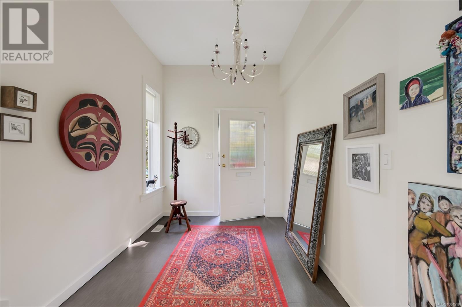 Single Family House Character for Sale in  Verrinder Ave Victoria 