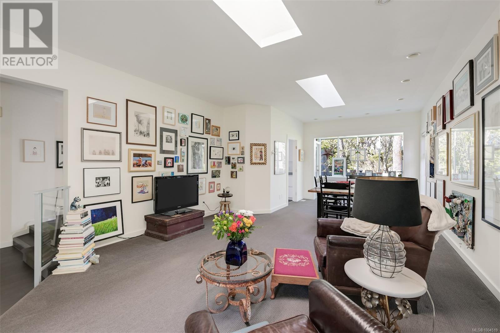 Single Family House Character for Sale in  Verrinder Ave Victoria 