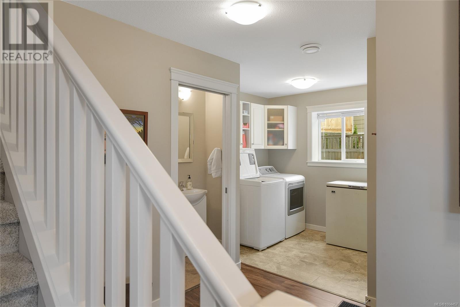 4645 MALLARD WAY - Image 3