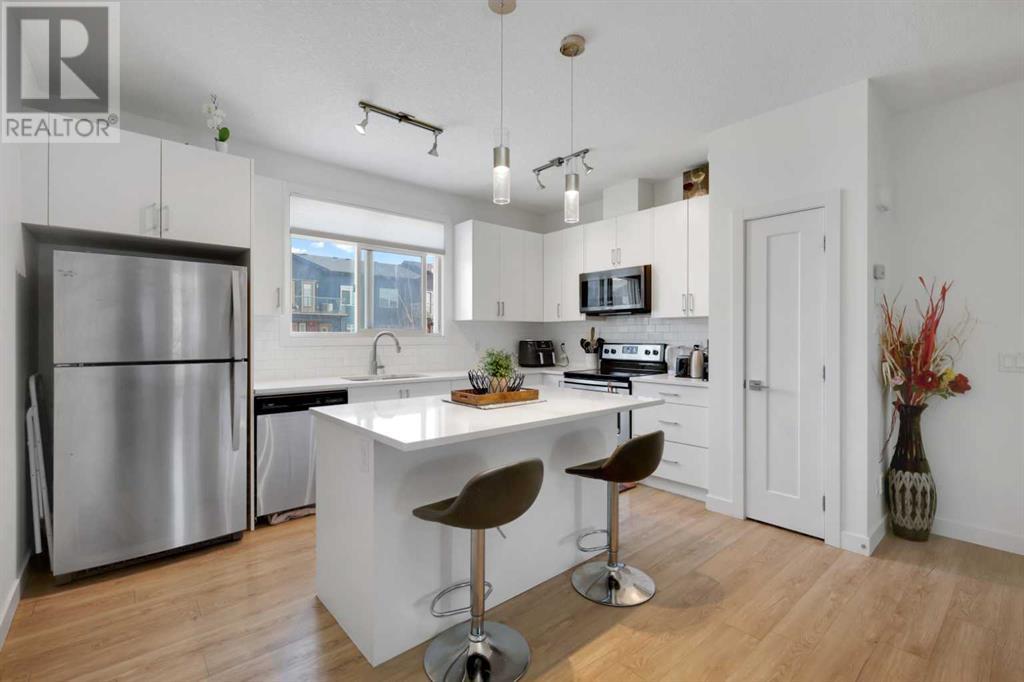 Single Family House for Sale in  Sage Bluff Gate Sage Hill Calgary 