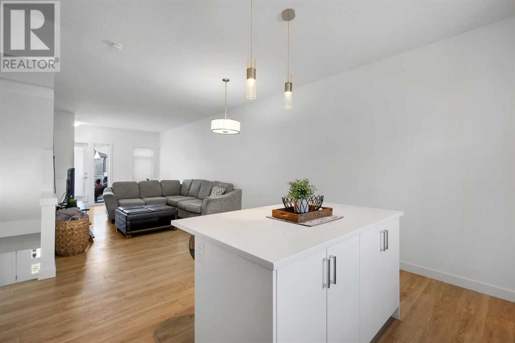 Single Family House for Sale in  Sage Bluff Gate Sage Hill Calgary 
