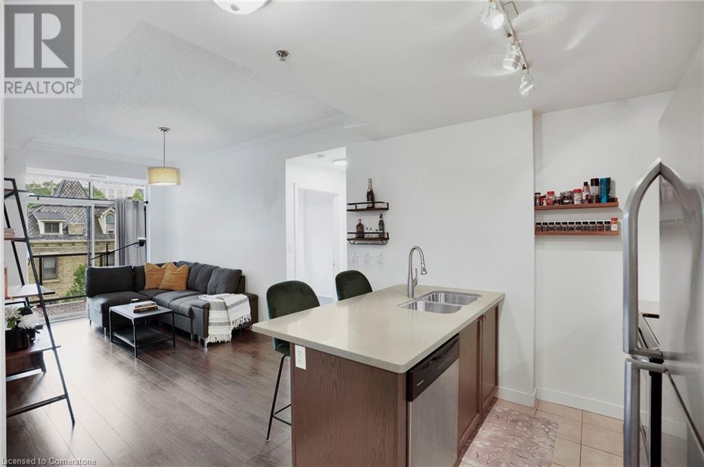 Photo 11 of 90 Charlton Avenue W Unit 304, Hamilton ON