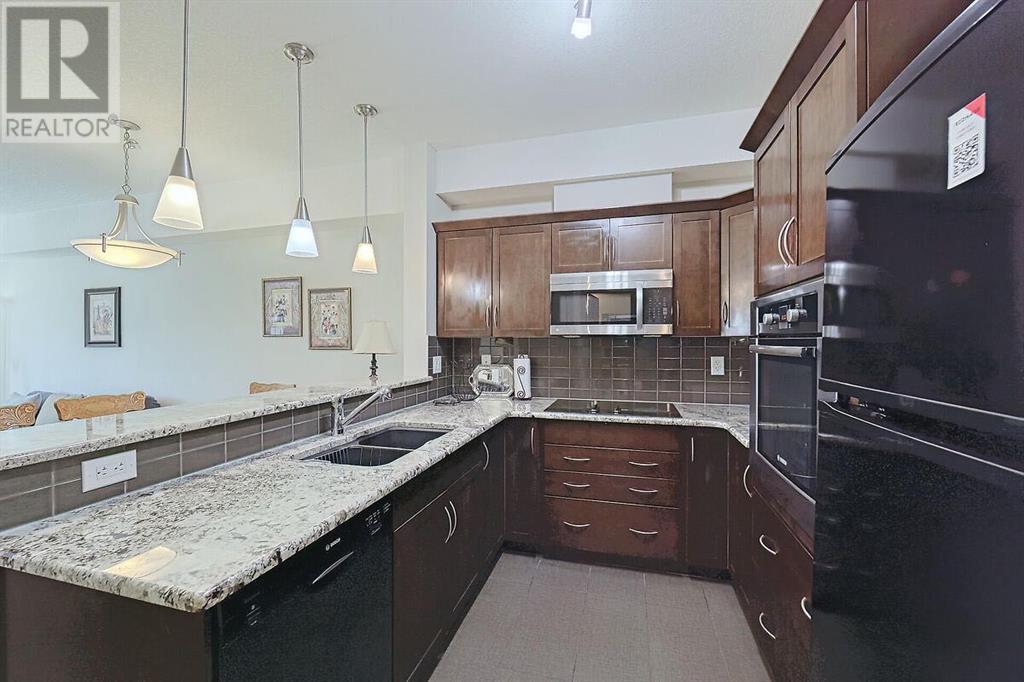 Single Family House for Sale in   Royal Oak Plaza NW Royal Oak Calgary 