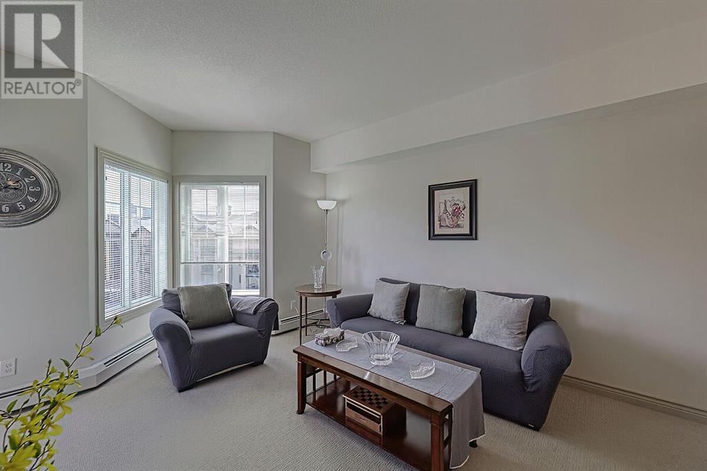 Single Family House for Sale in   Royal Oak Plaza NW Royal Oak Calgary 