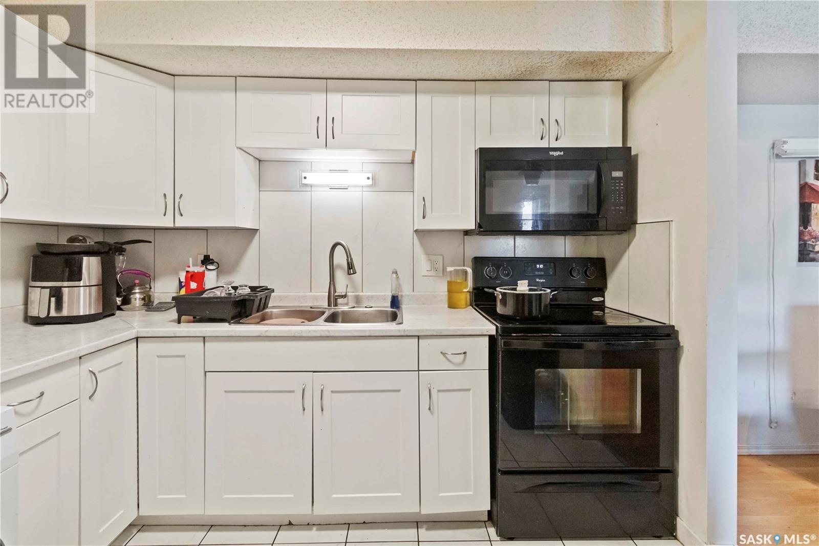 Photo 21 of 101 335 Kingsmere Boulevard, Saskatoon SK