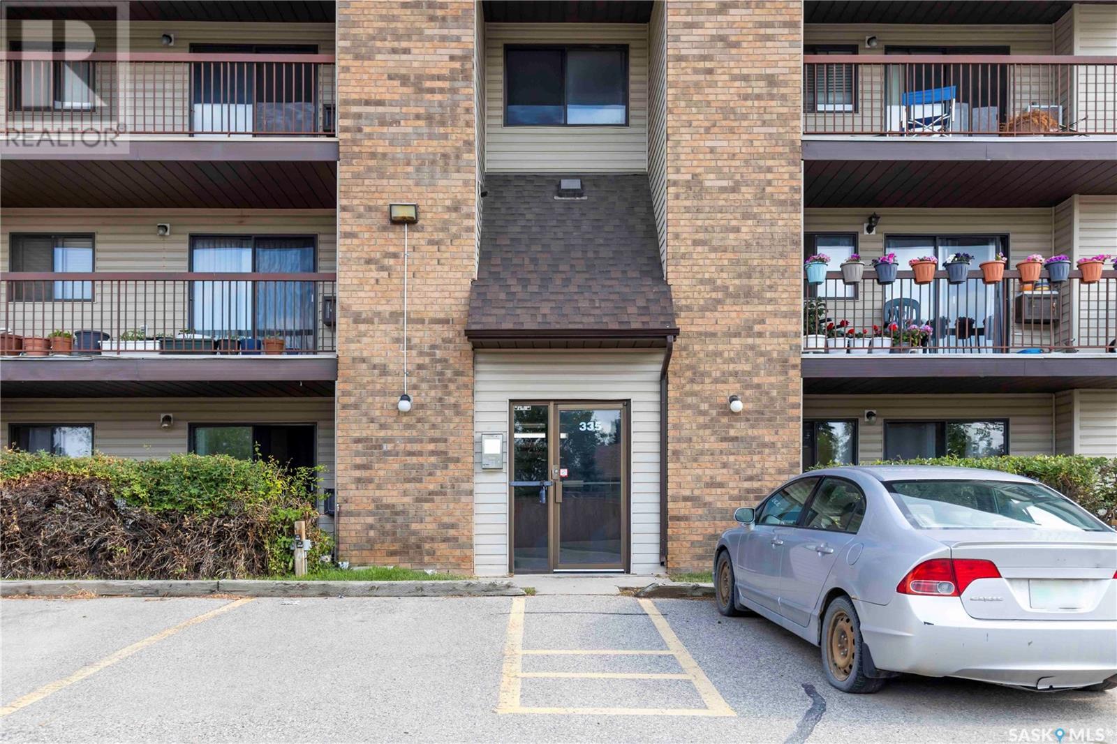 Photo 18 of 101 335 Kingsmere Boulevard, Saskatoon SK