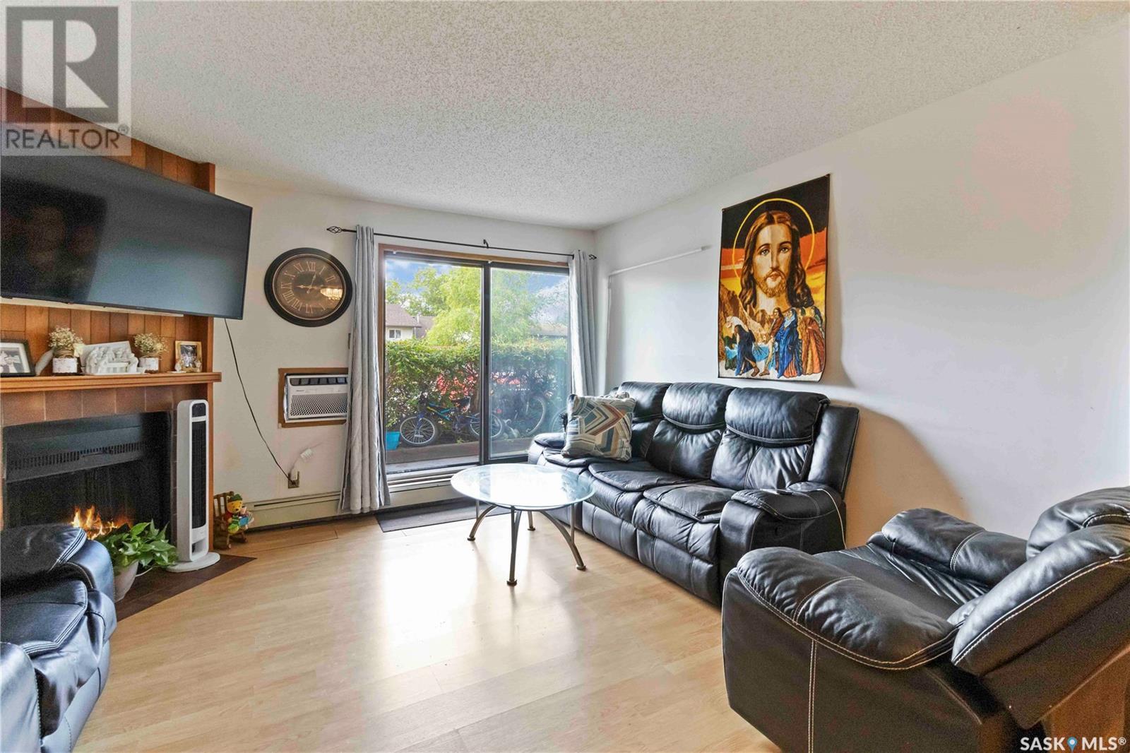 Photo 19 of 101 335 Kingsmere Boulevard, Saskatoon SK