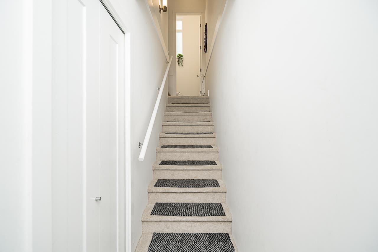 Photo 6 of 51 14151 58 A Avenue, Surrey BC