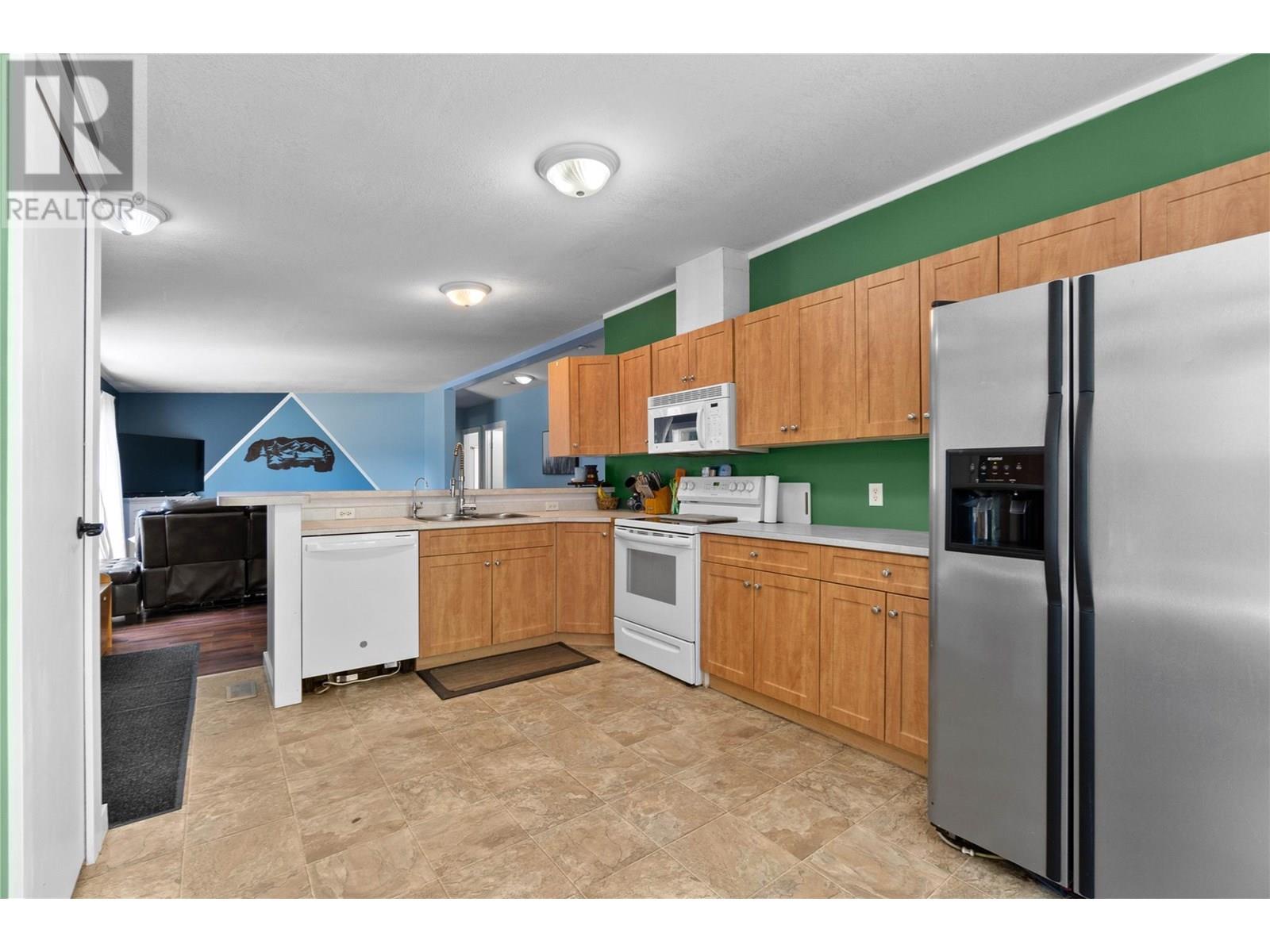  6216 97A Highway, Enderby