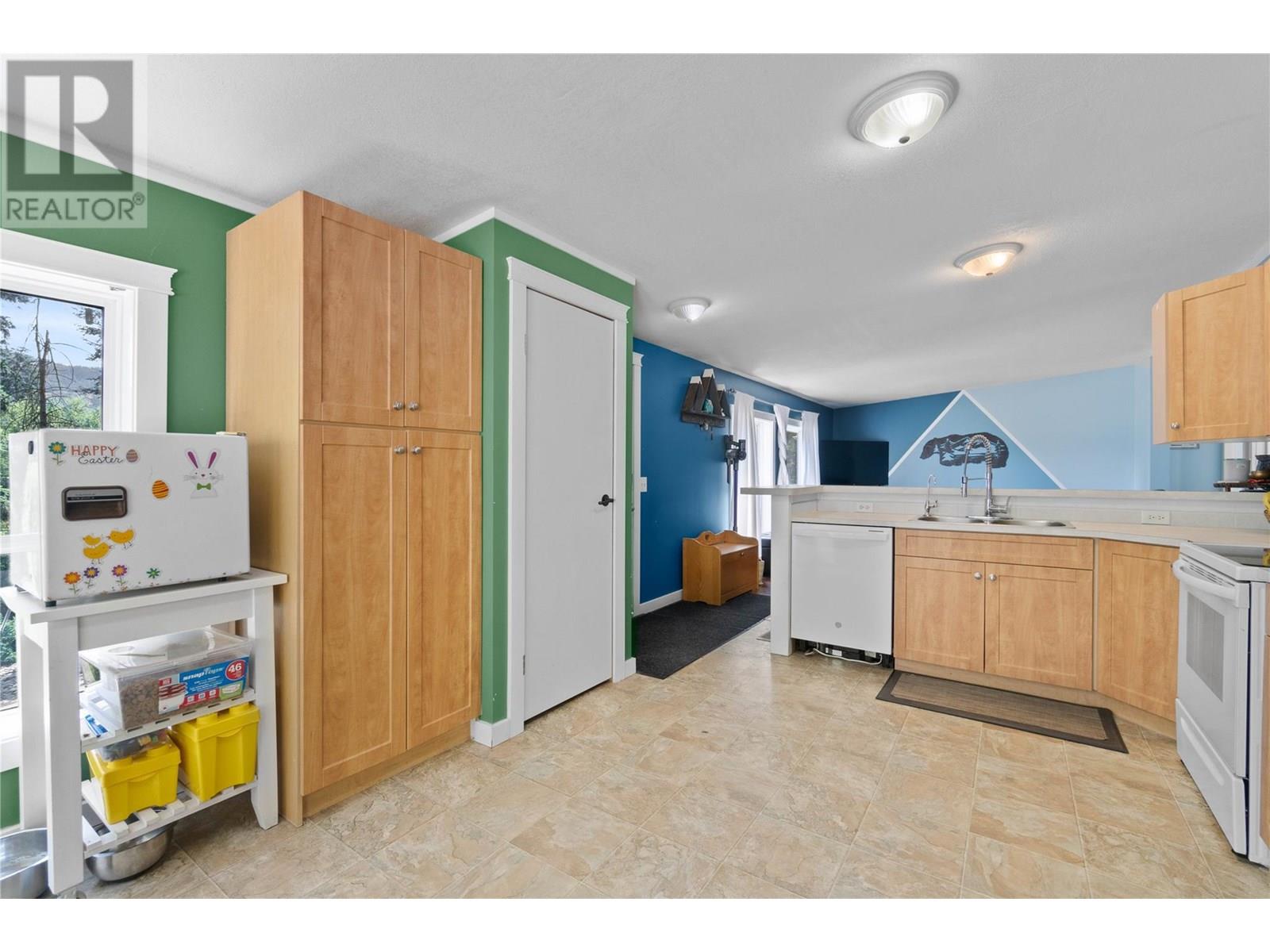  6216 97A Highway, Enderby