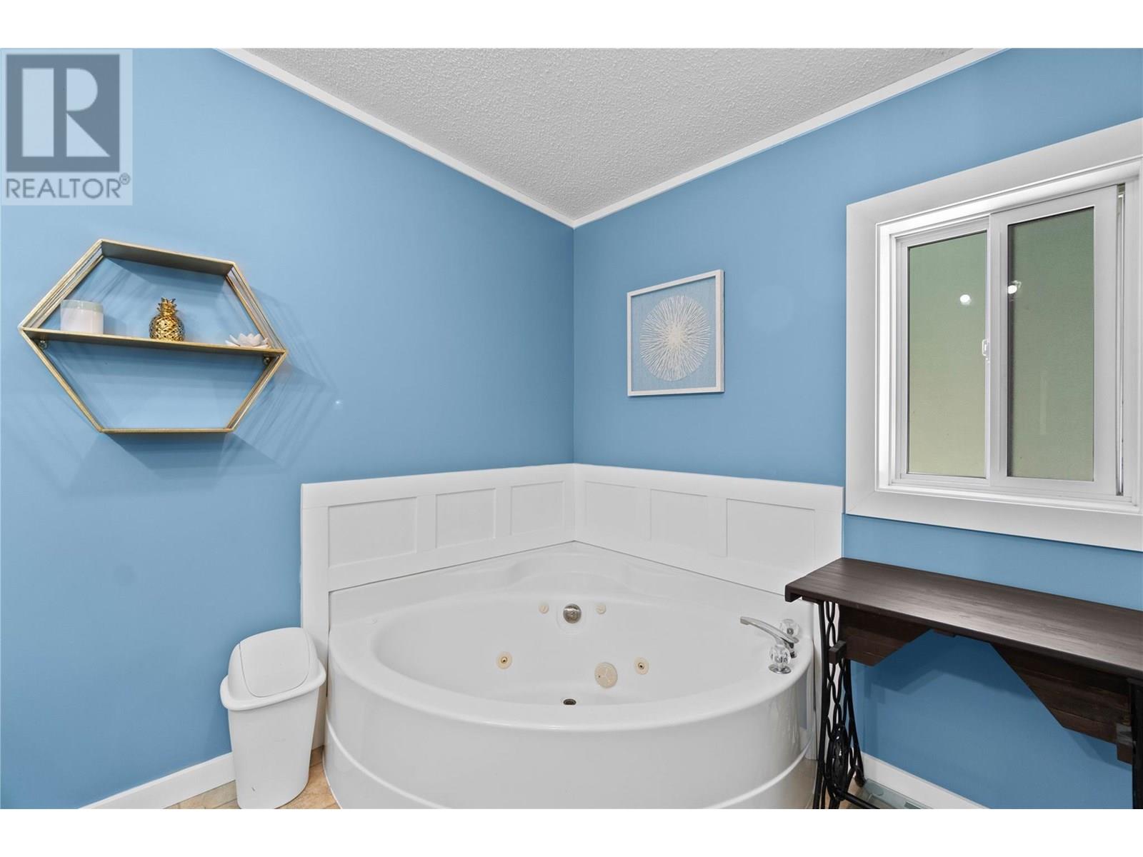  6216 97A Highway, Enderby