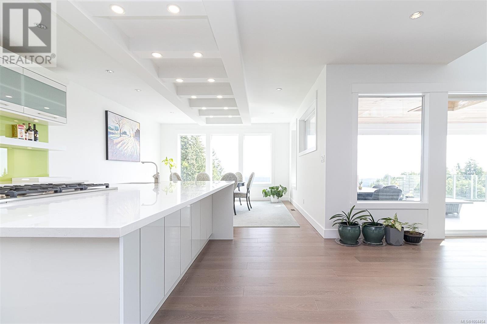 Photo 16 of 2267 Nicklaus Dr, Langford BC