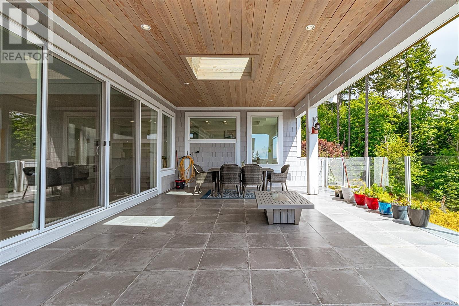 Photo 50 of 2267 Nicklaus Dr, Langford BC