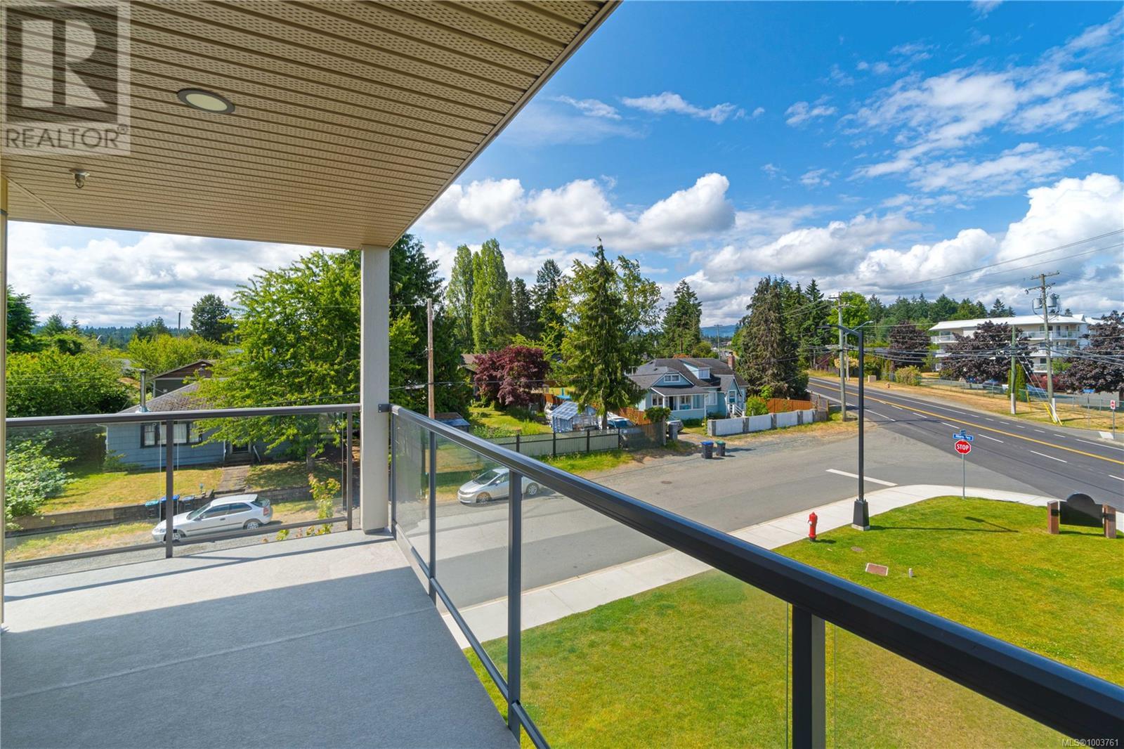 Photo 14 of 301 140 Jensen Ave W, Parksville BC