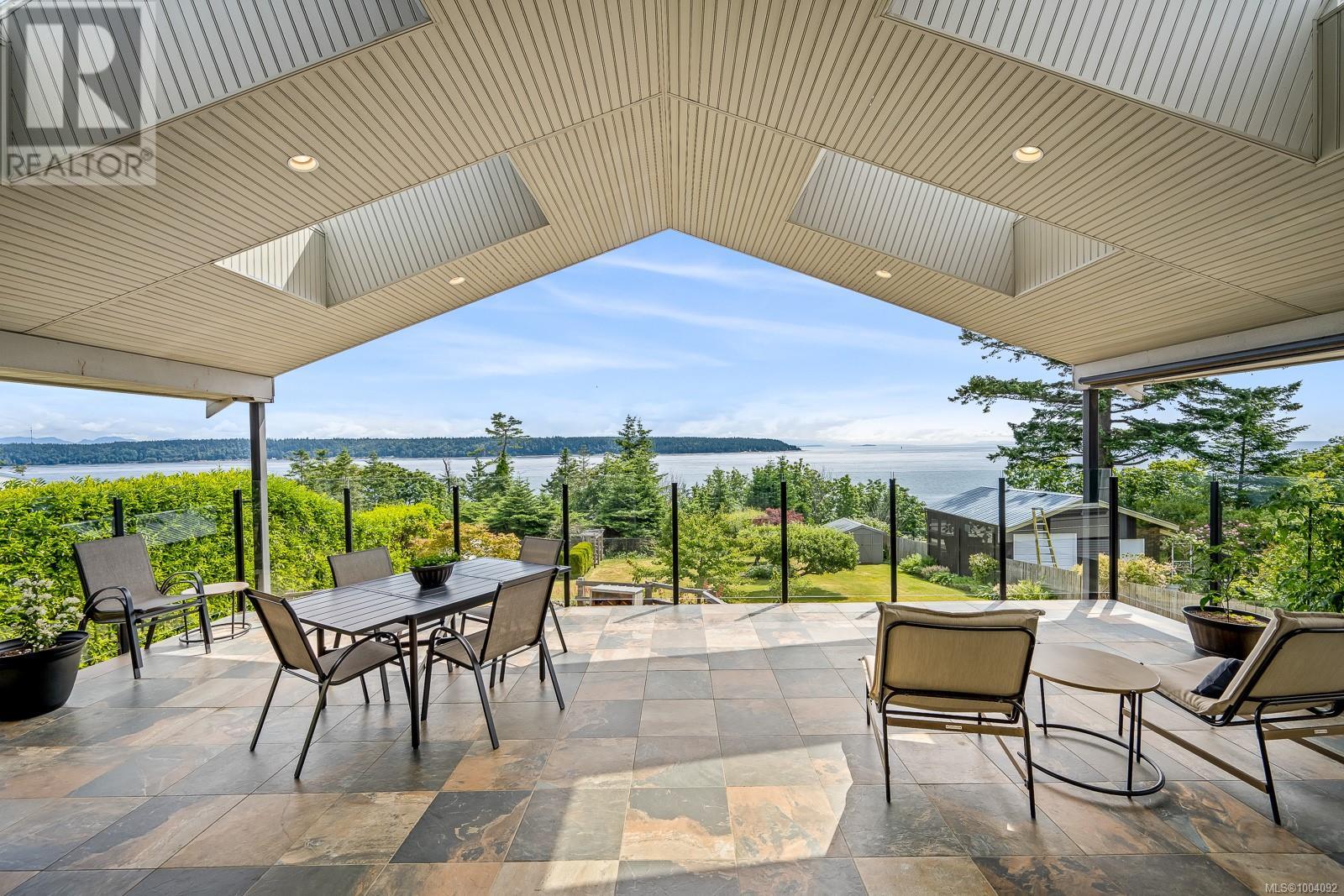 Photo 54 of 321 Carnegie St, Campbell River BC