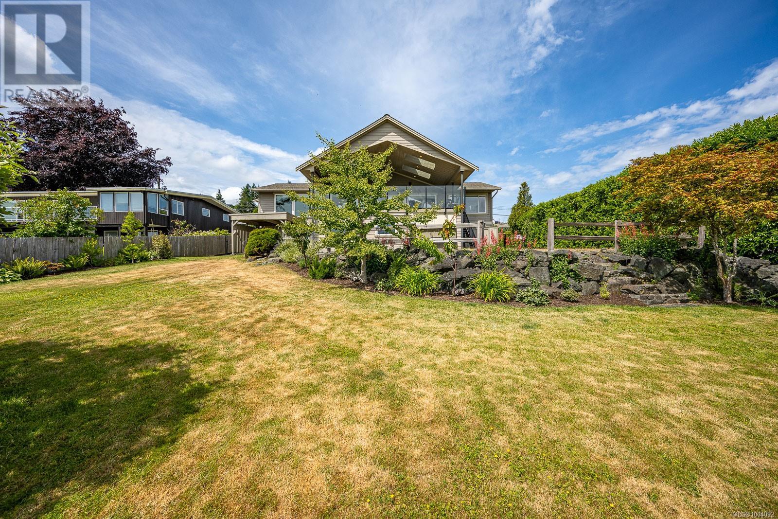 Photo 66 of 321 Carnegie St, Campbell River BC