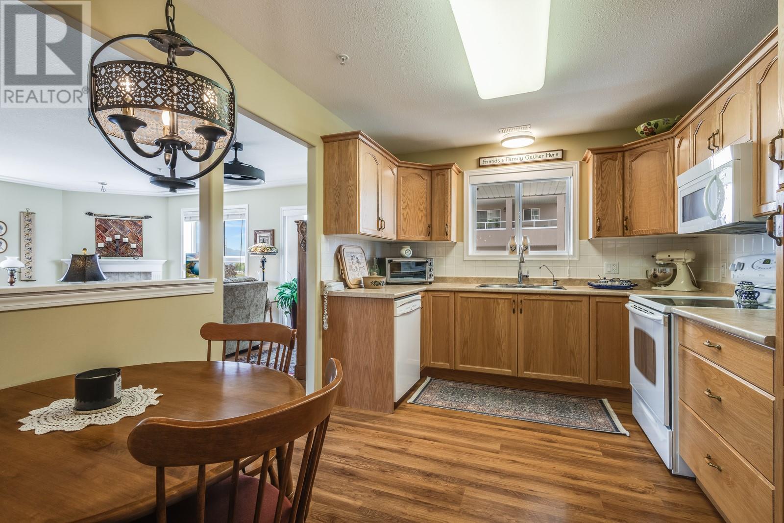 Photo 9 of 1966 Durnin Road Unit 302, Kelowna BC