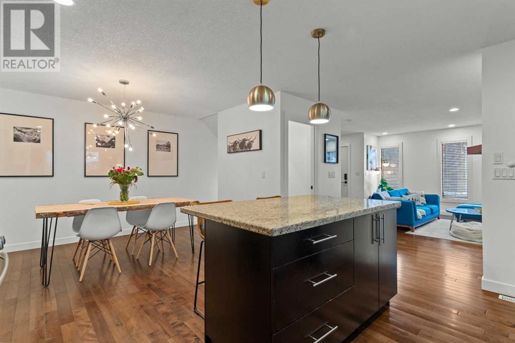Single Family House for Sale in    Street SW Richmond Calgary 