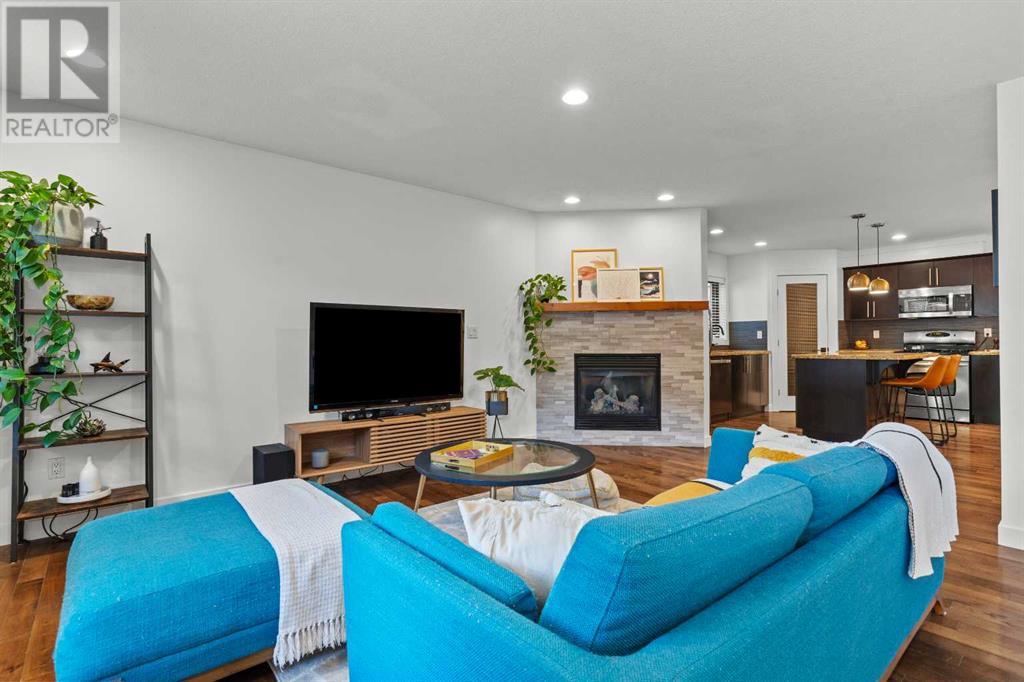 2, 1933 24 Street SW, Calgary, Alberta