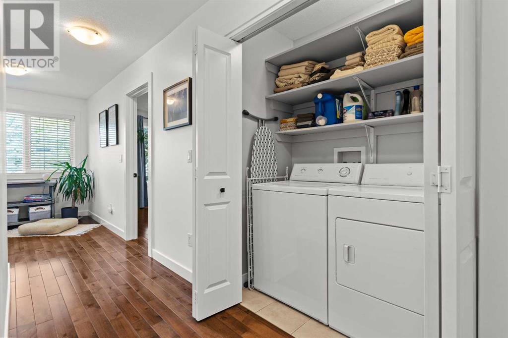 Single Family House for Sale in    Street SW Richmond Calgary 