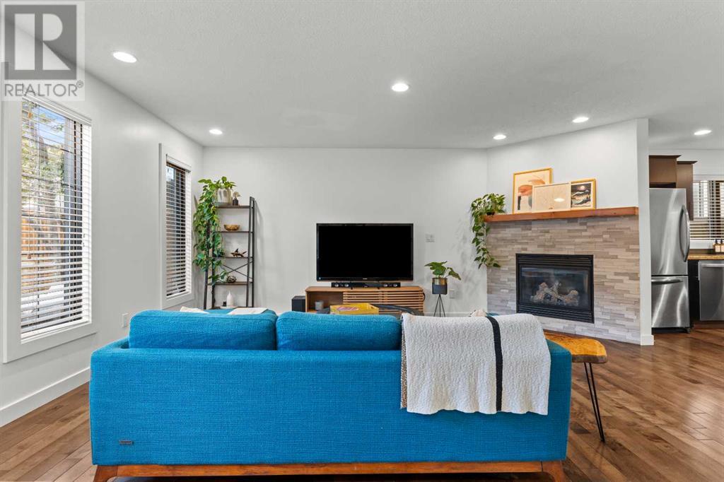 Single Family House for Sale in    Street SW Richmond Calgary 