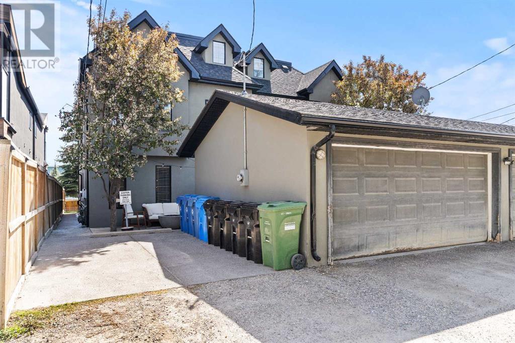 Single Family House for Sale in    Street SW Richmond Calgary 