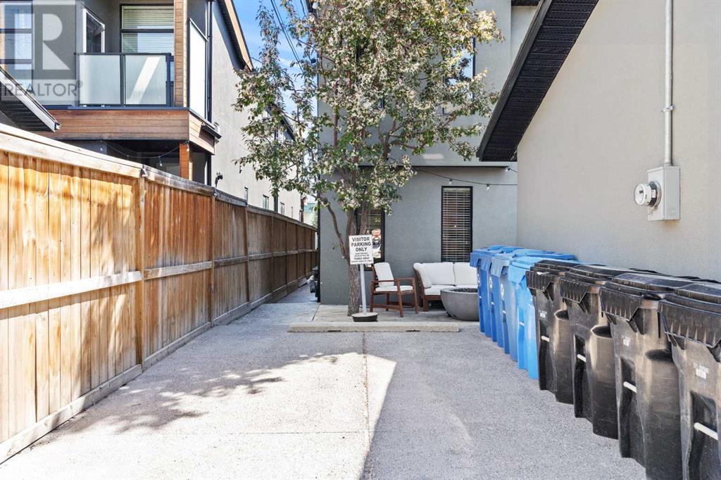 Single Family House for Sale in    Street SW Richmond Calgary 