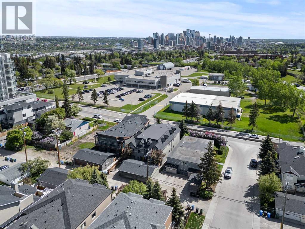 Single Family House for Sale in    Street SW Richmond Calgary 