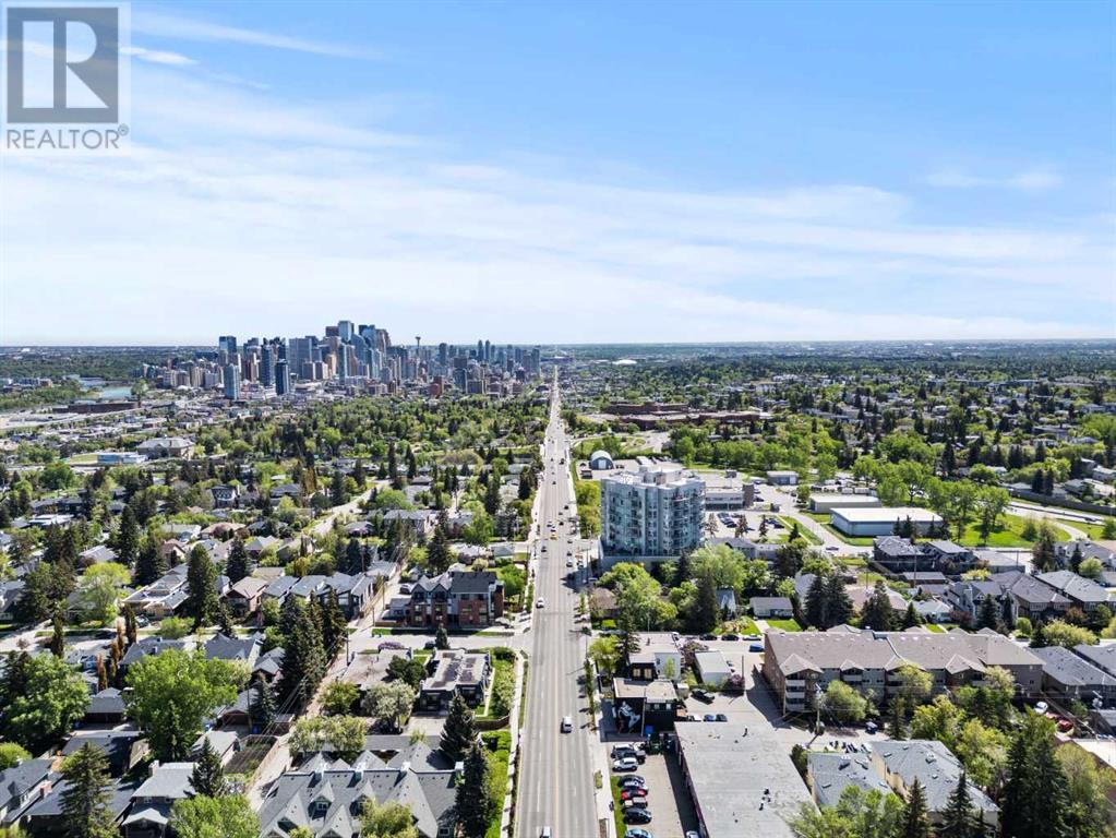 Single Family House for Sale in    Street SW Richmond Calgary 