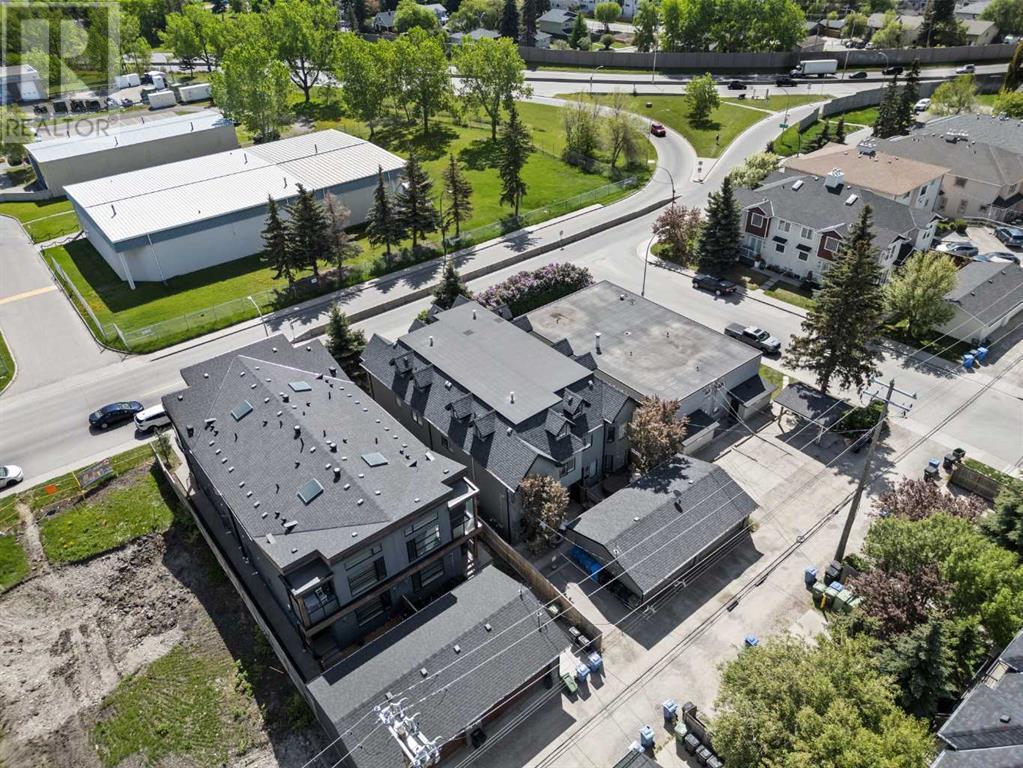 Single Family House for Sale in    Street SW Richmond Calgary 