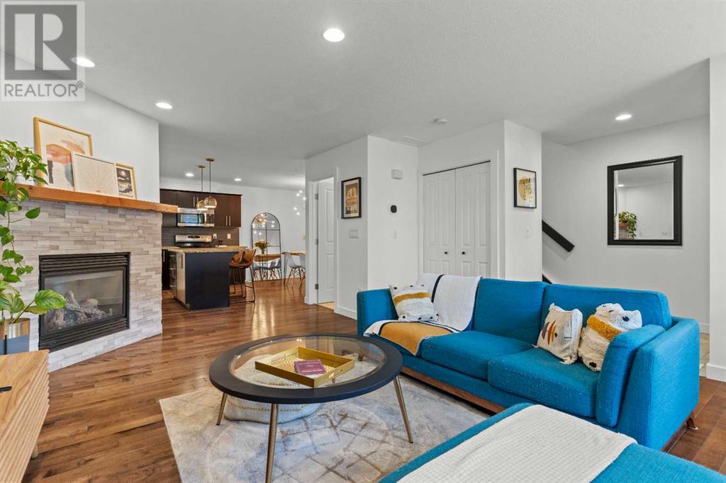 Single Family House for Sale in    Street SW Richmond Calgary 