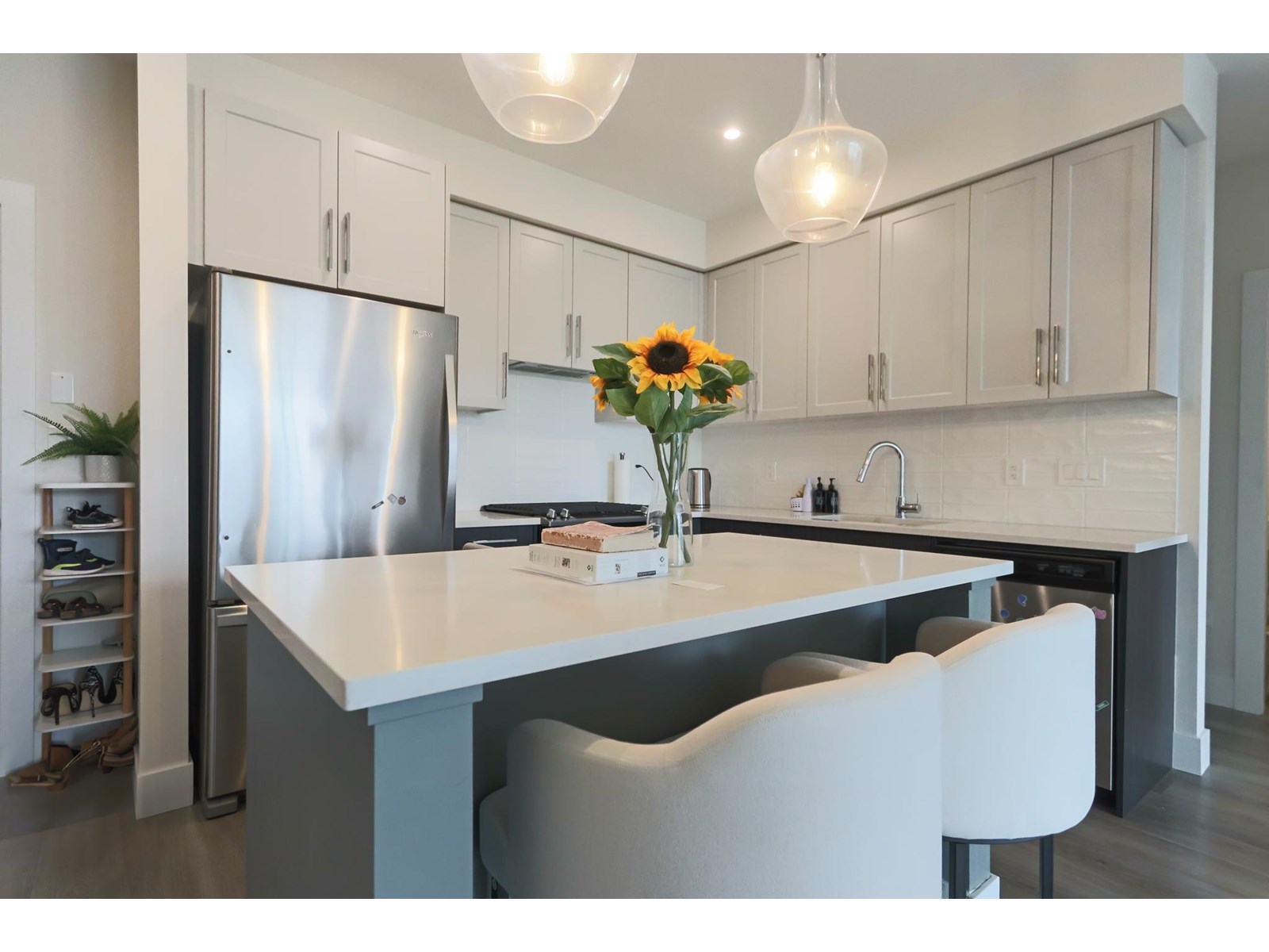 Photo 1 of 310 32838 Ventura Avenue, Abbotsford BC
