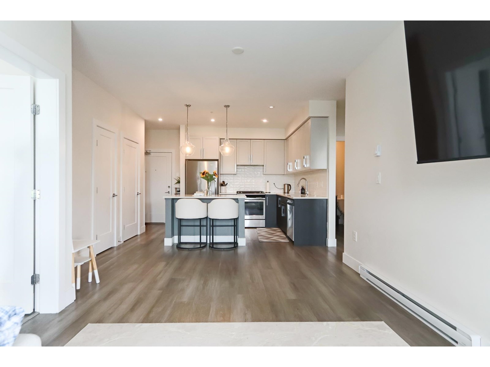 Photo 8 of 310 32838 Ventura Avenue, Abbotsford BC