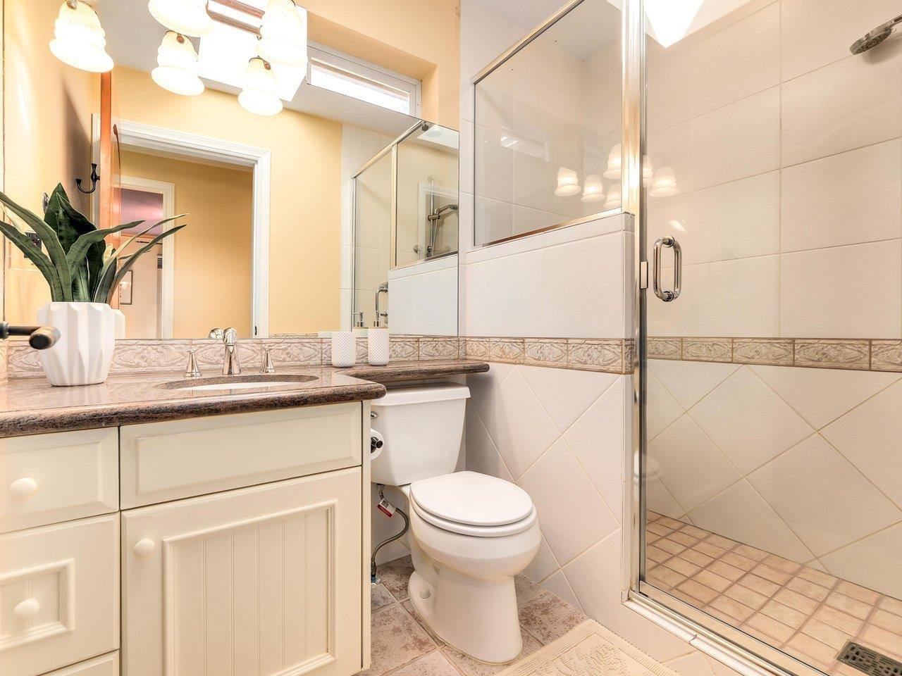 Photo 30 of 13315 25 Avenue, Surrey BC