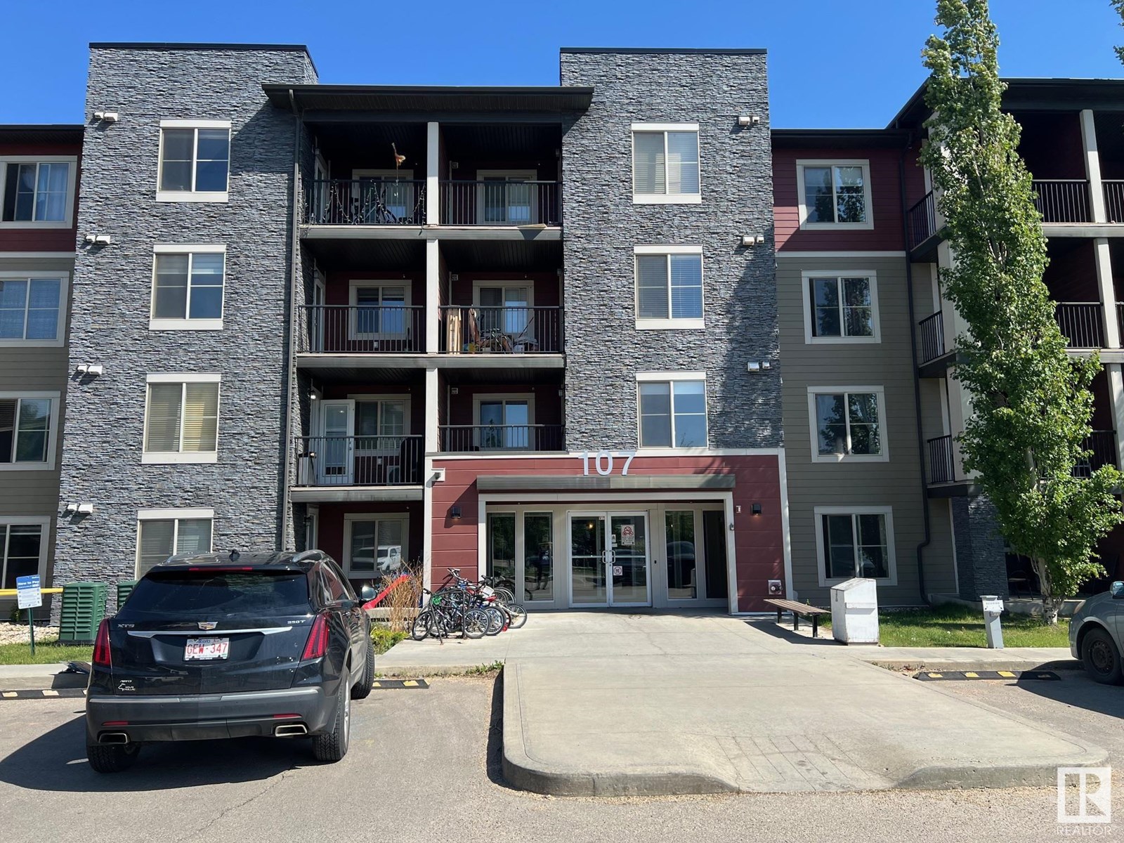 Photo 1 of 101 107 Watt Cm Sw Sw, Edmonton AB