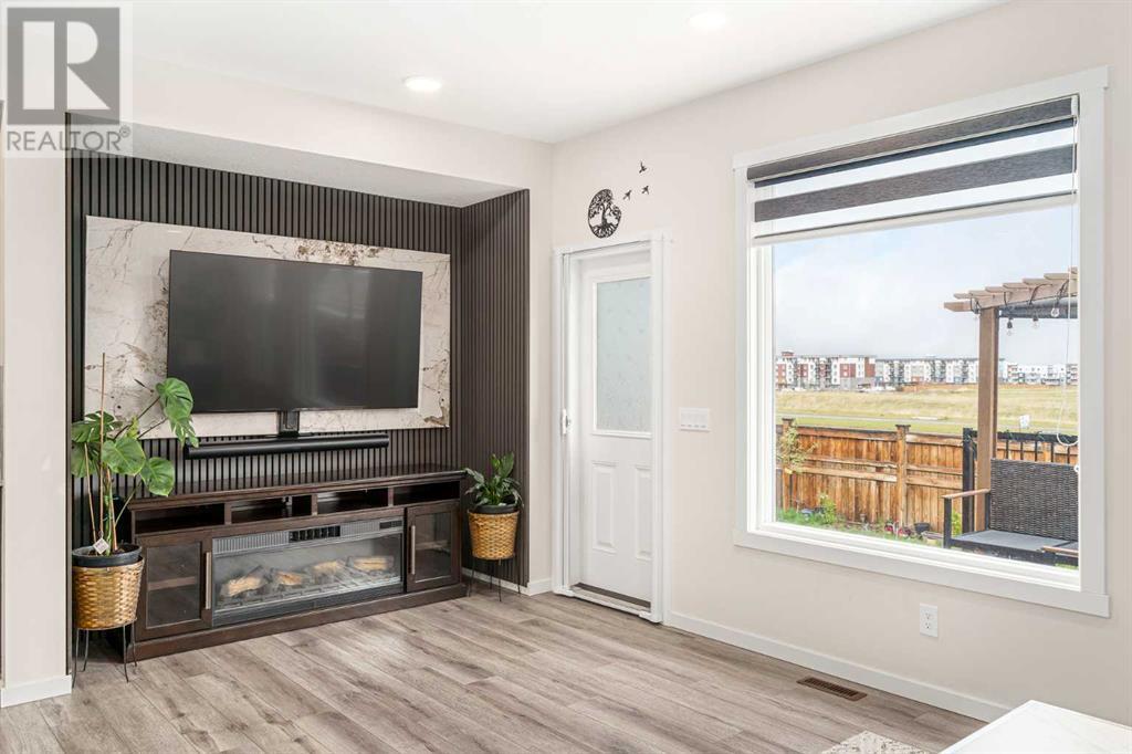 Single Family House for Sale in  Creekstone Way SW Pine Creek Calgary 