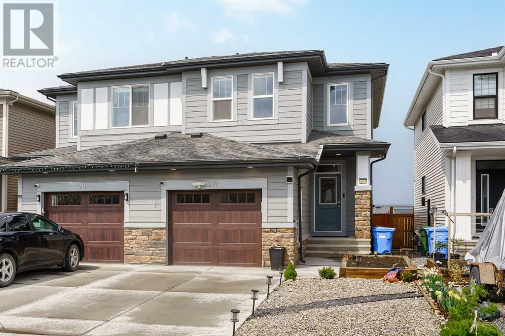 Single Family House for Sale in  Creekstone Way SW Pine Creek Calgary 