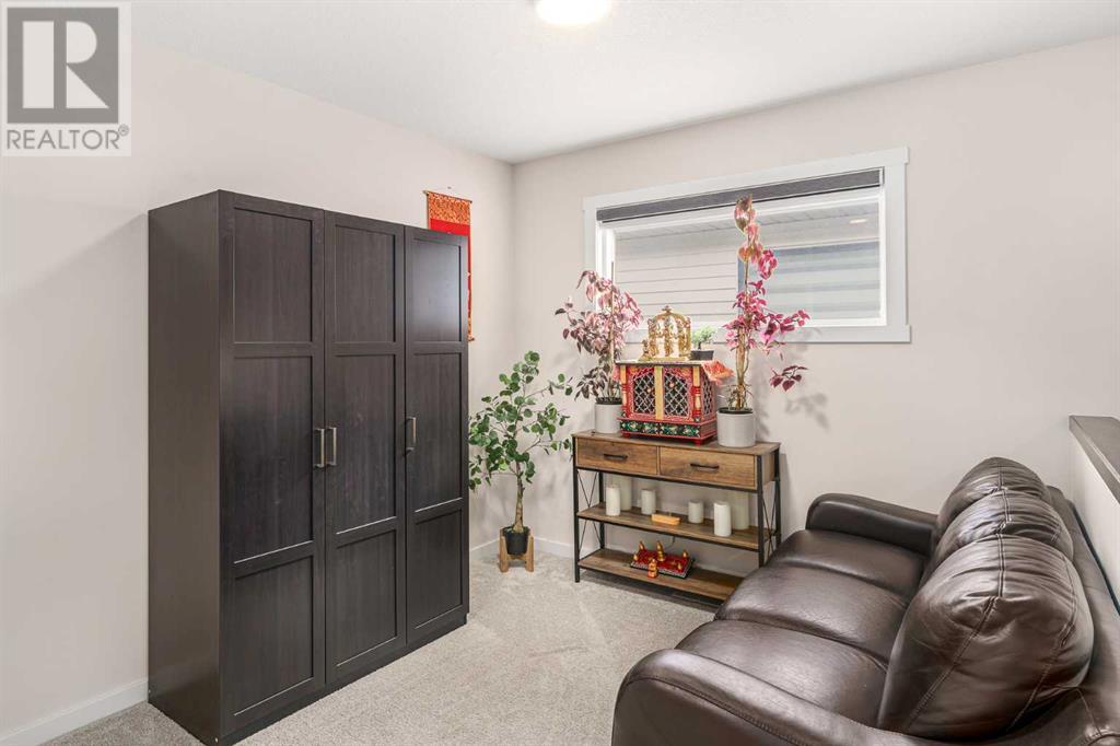 Single Family House for Sale in  Creekstone Way SW Pine Creek Calgary 