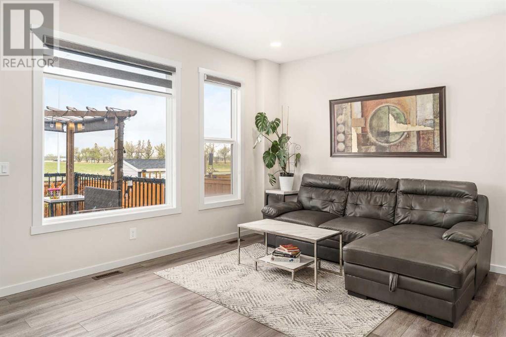 Single Family House for Sale in  Creekstone Way SW Pine Creek Calgary 