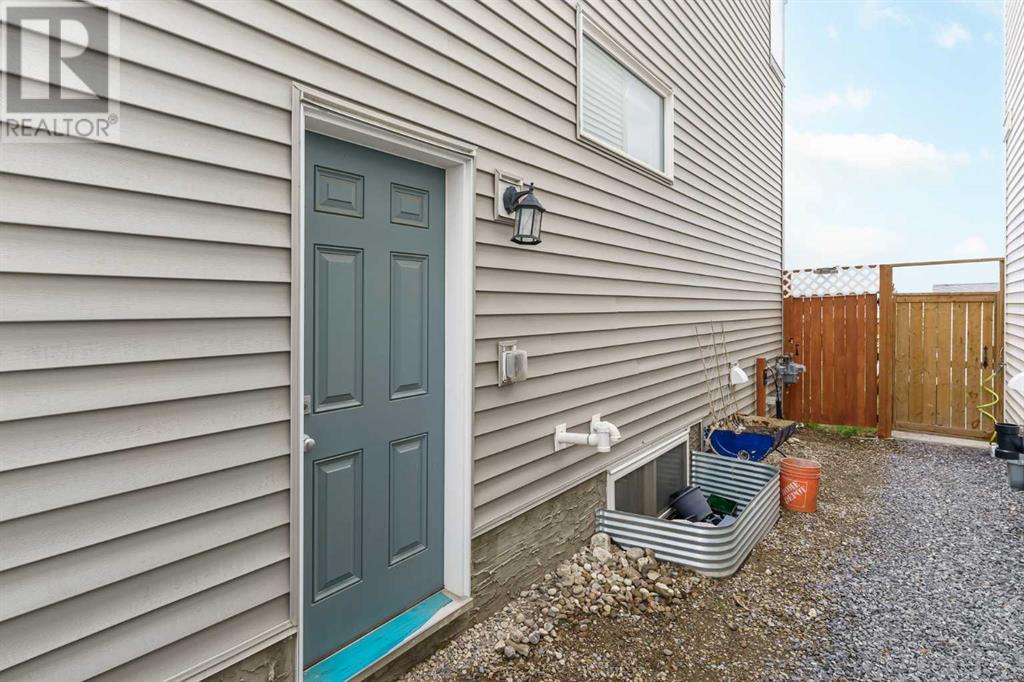Single Family House for Sale in  Creekstone Way SW Pine Creek Calgary 