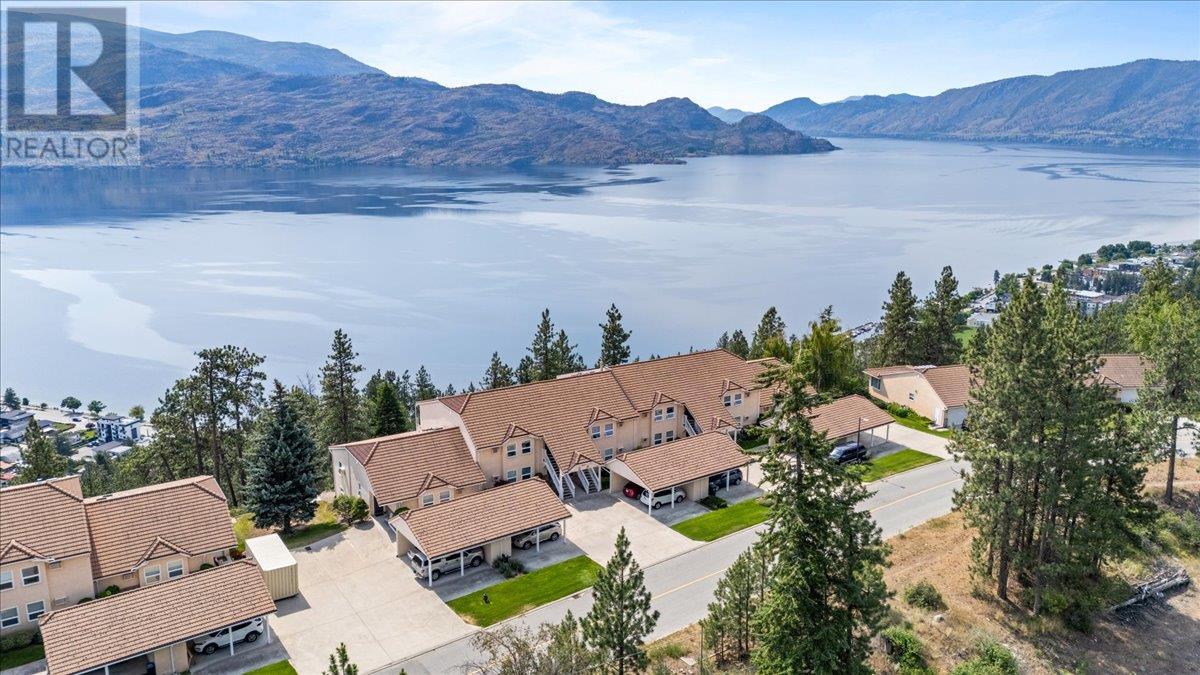201 4470 Ponderosa Drive, Peachland