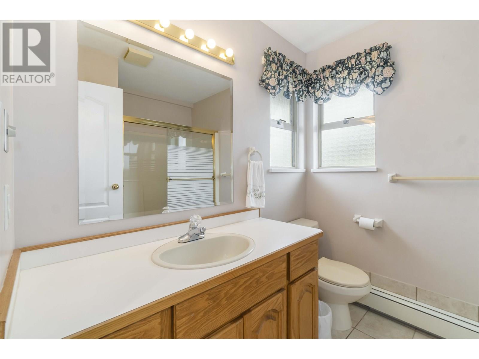 1372 OXFORD STREET, Coquitlam