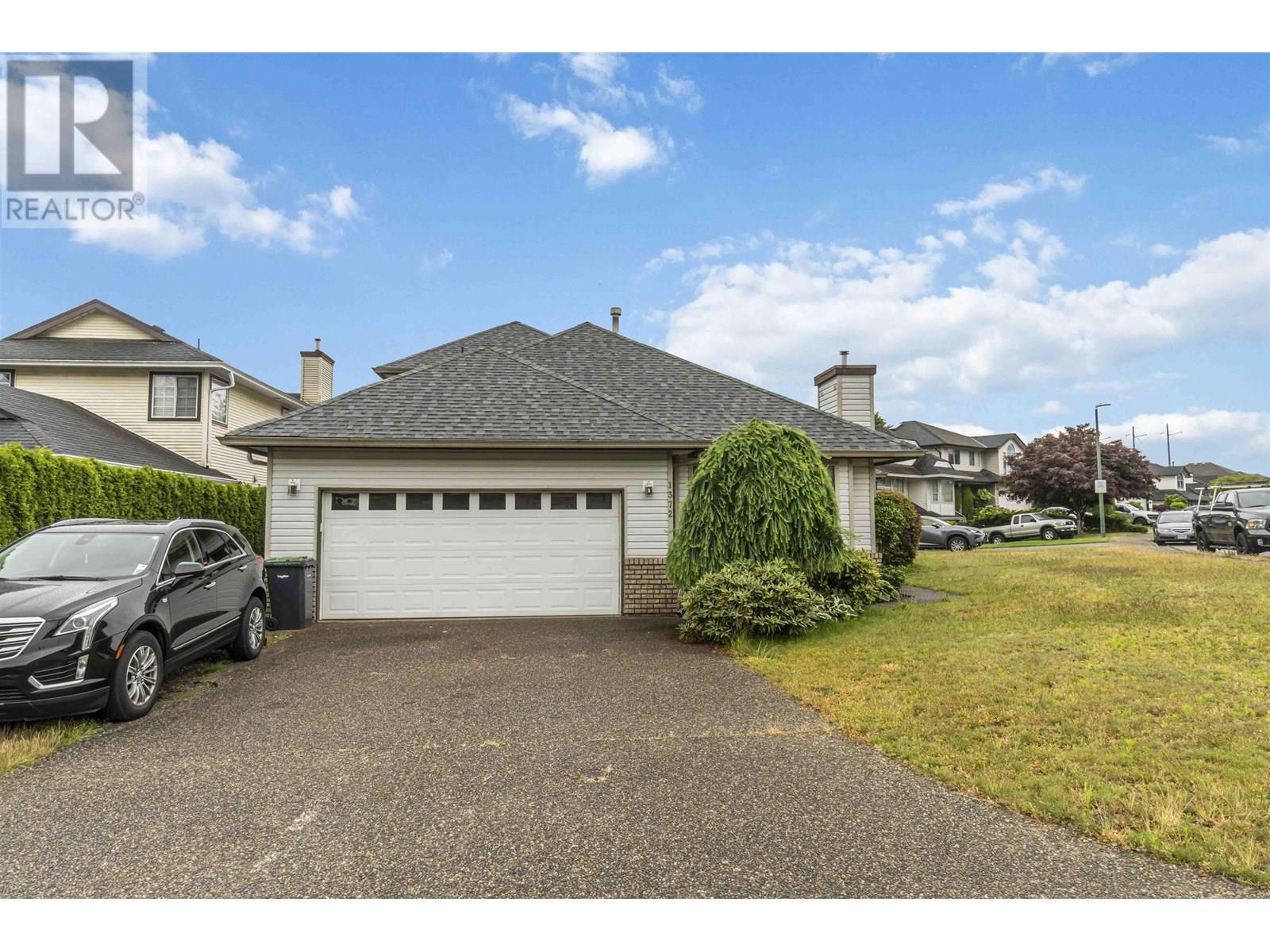 1372 OXFORD STREET, Coquitlam
