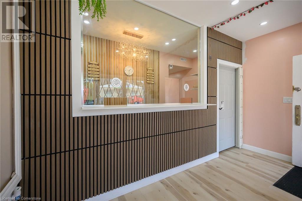 Photo 11 of 422 428 Concession Street, Hamilton ON