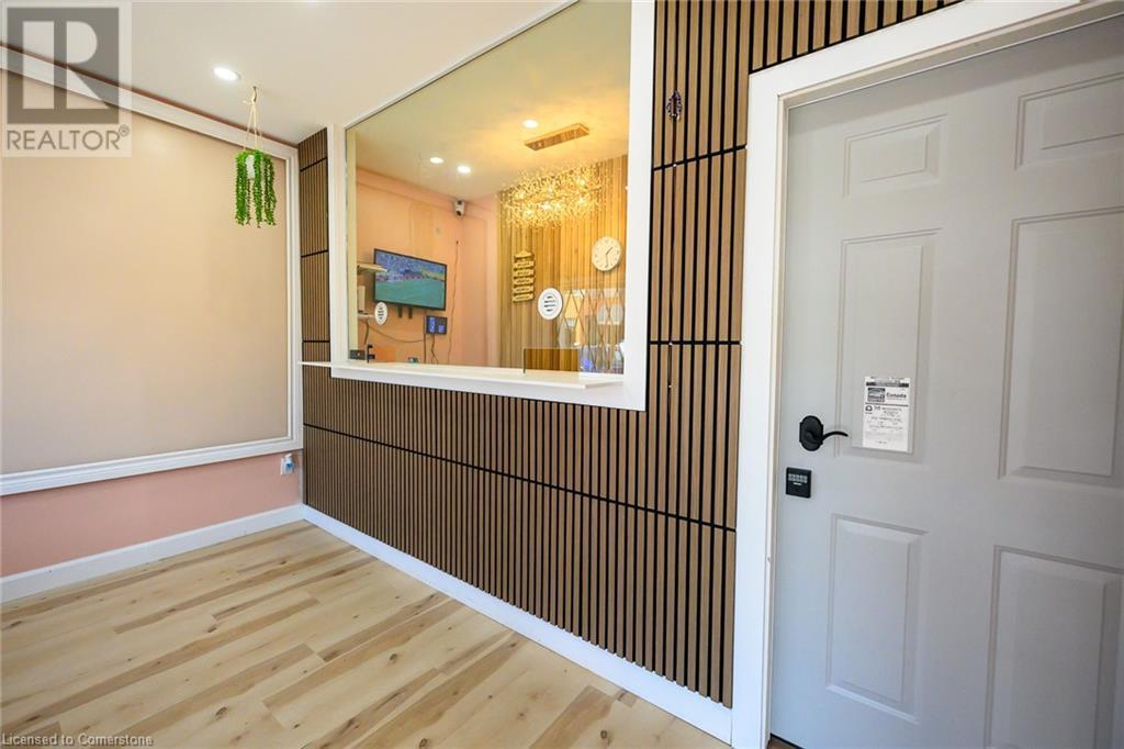 Photo 9 of 422 428 Concession Street, Hamilton ON
