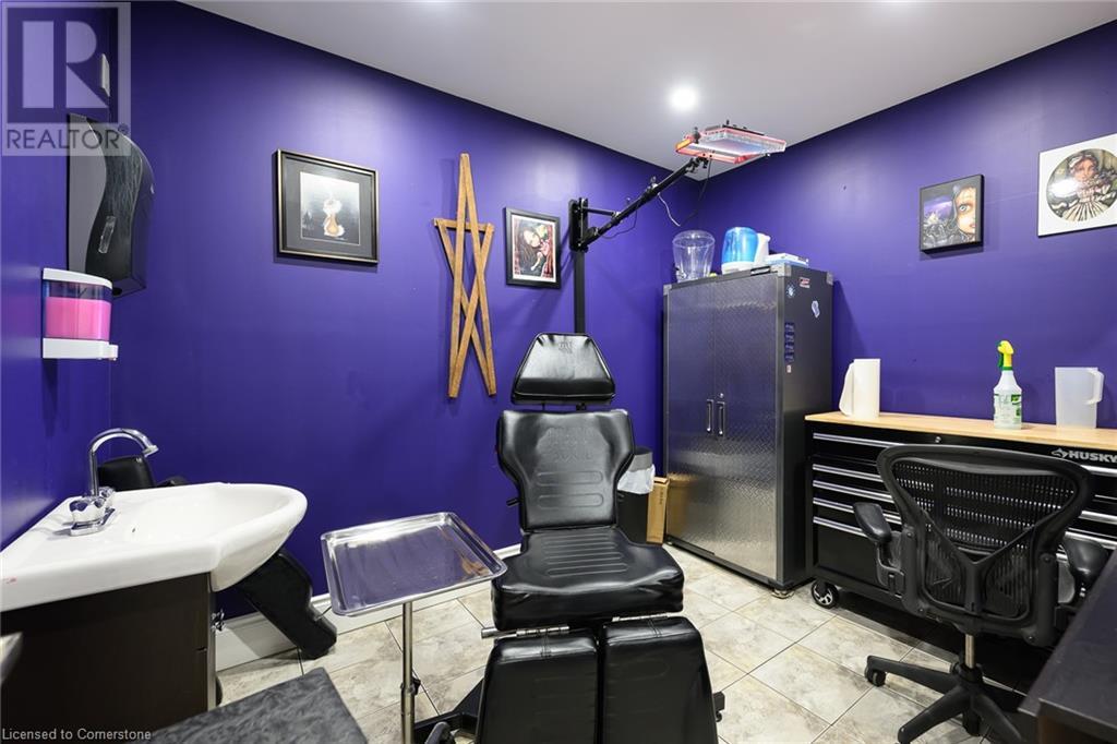 Photo 19 of 422 428 Concession Street, Hamilton ON